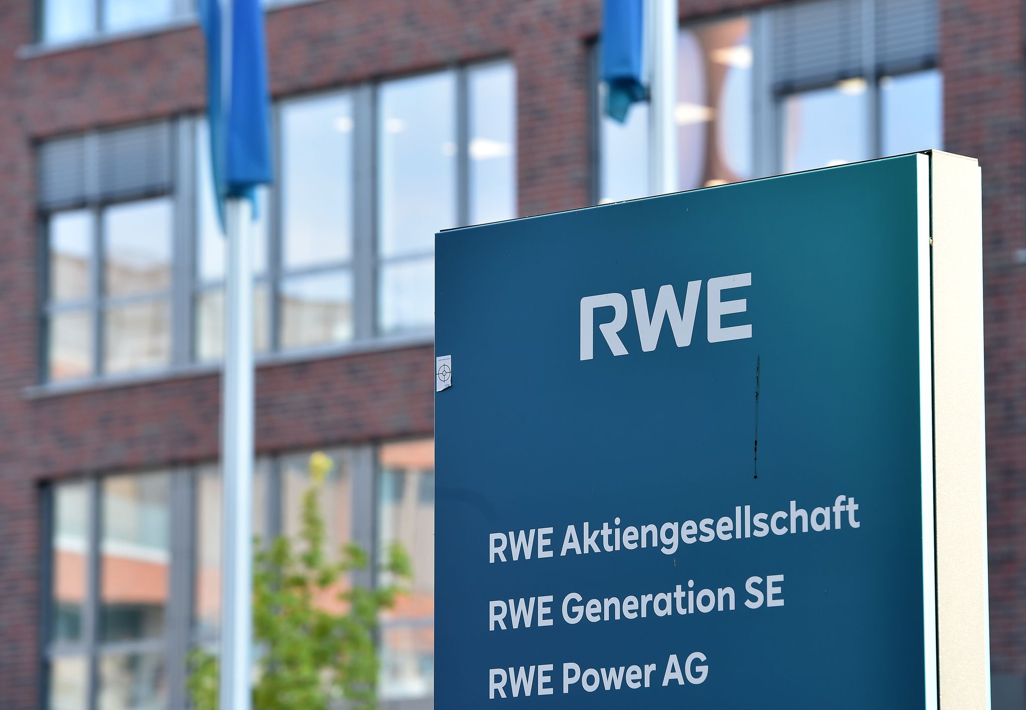 RWE schneidet 2021 besser ab als erwartet