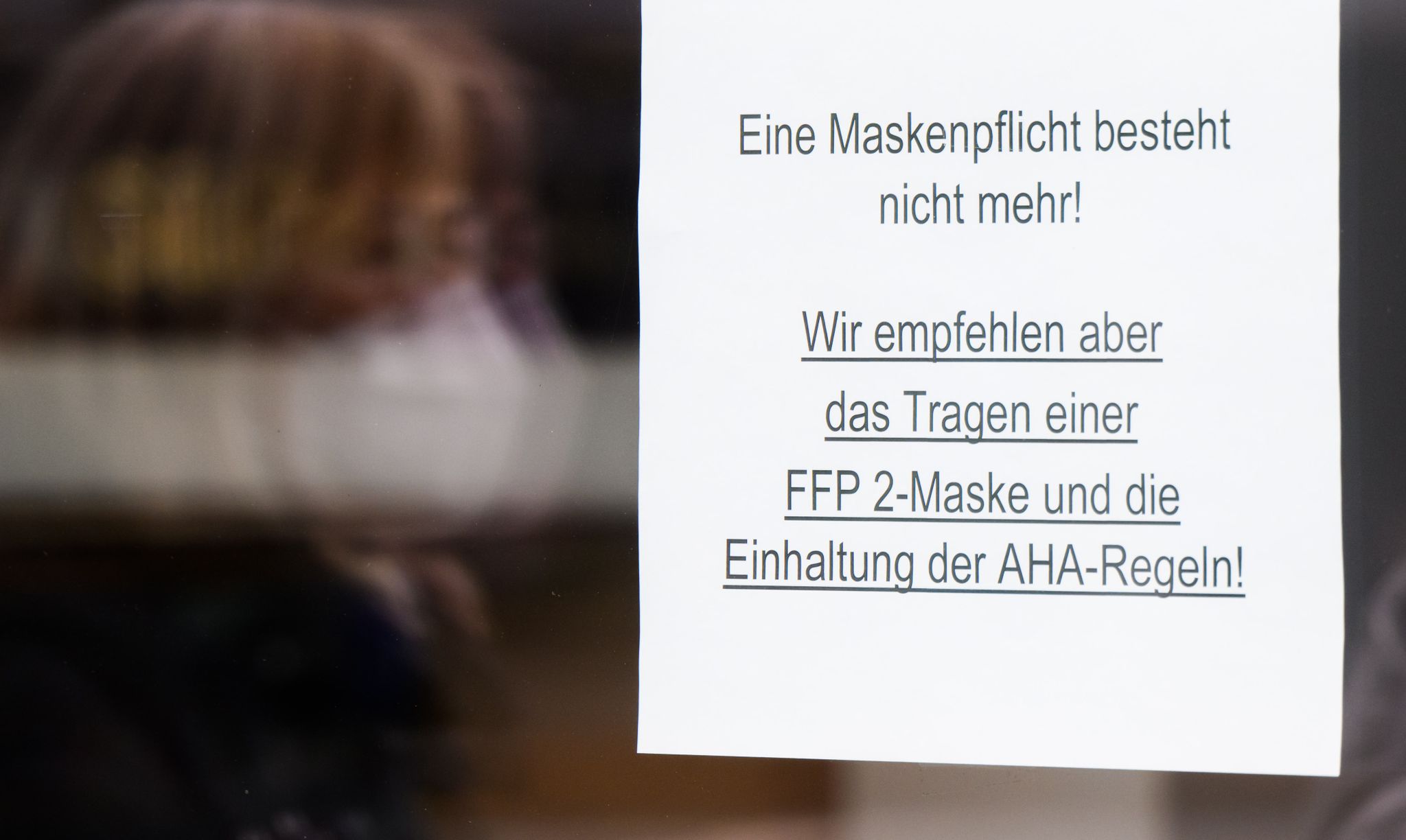 Shopping ohne Maske – Noch überwiegt die Vorsicht