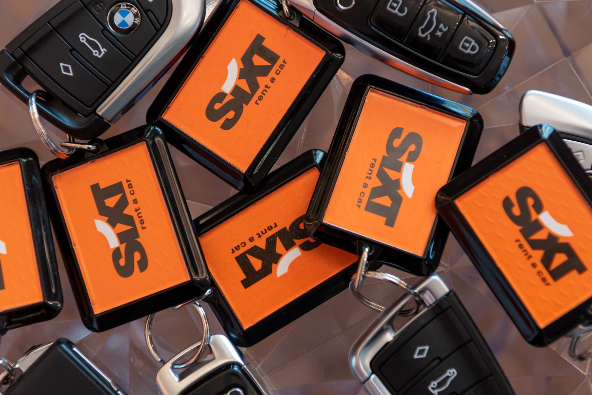 Autovermieter Sixt steuert auf Rekordgewinn zu