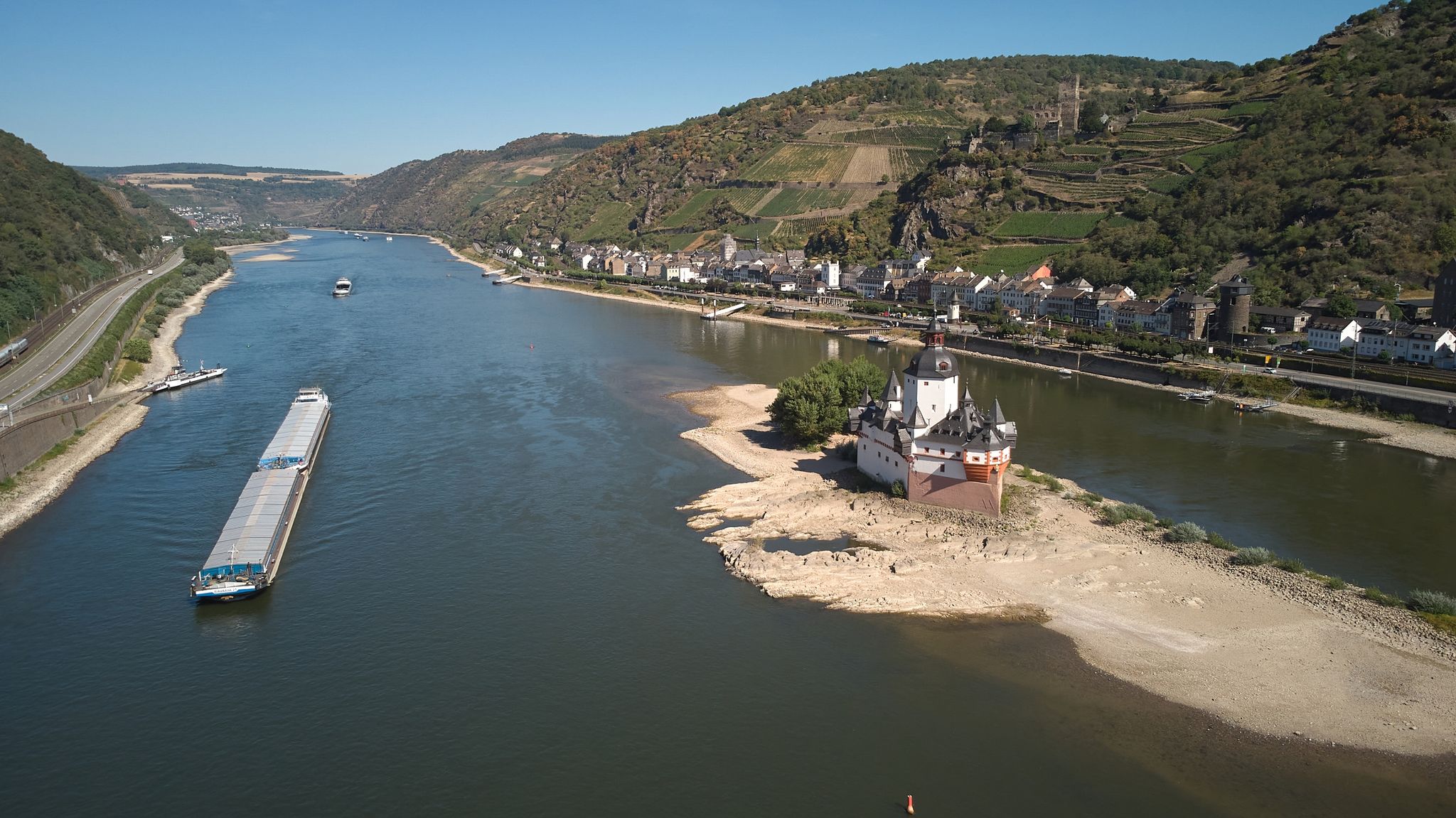 Rhein-Schifffahrt: Pegel bei Kaub steigt auf 37 Zentimeter