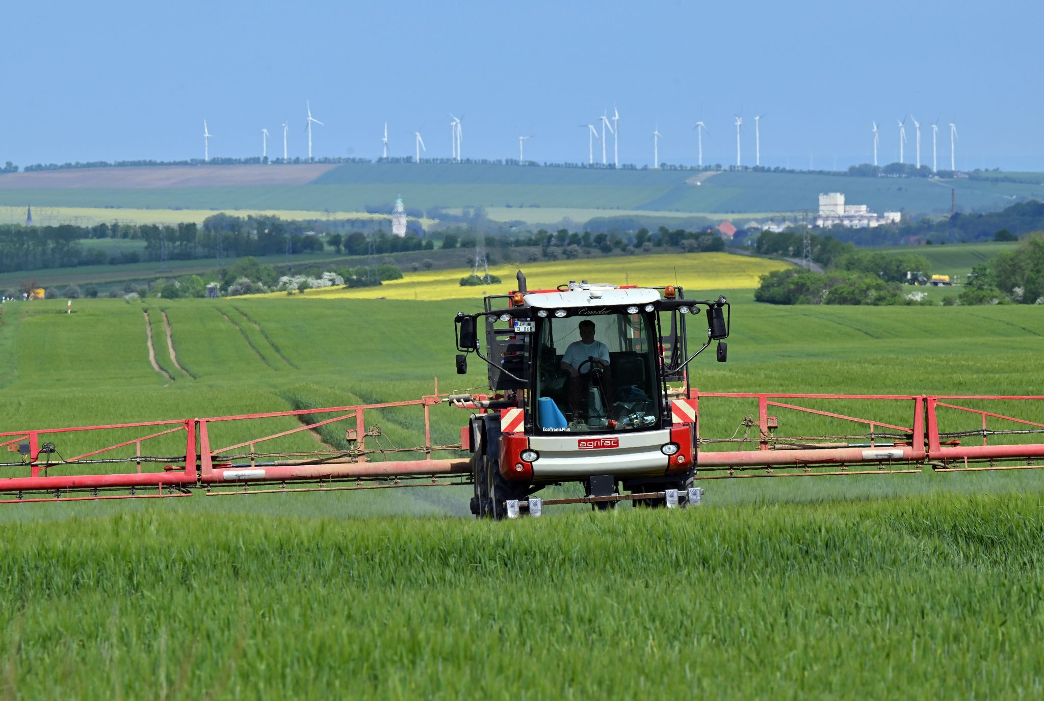 Streit um Pestizideinsatz spitzt sich zu