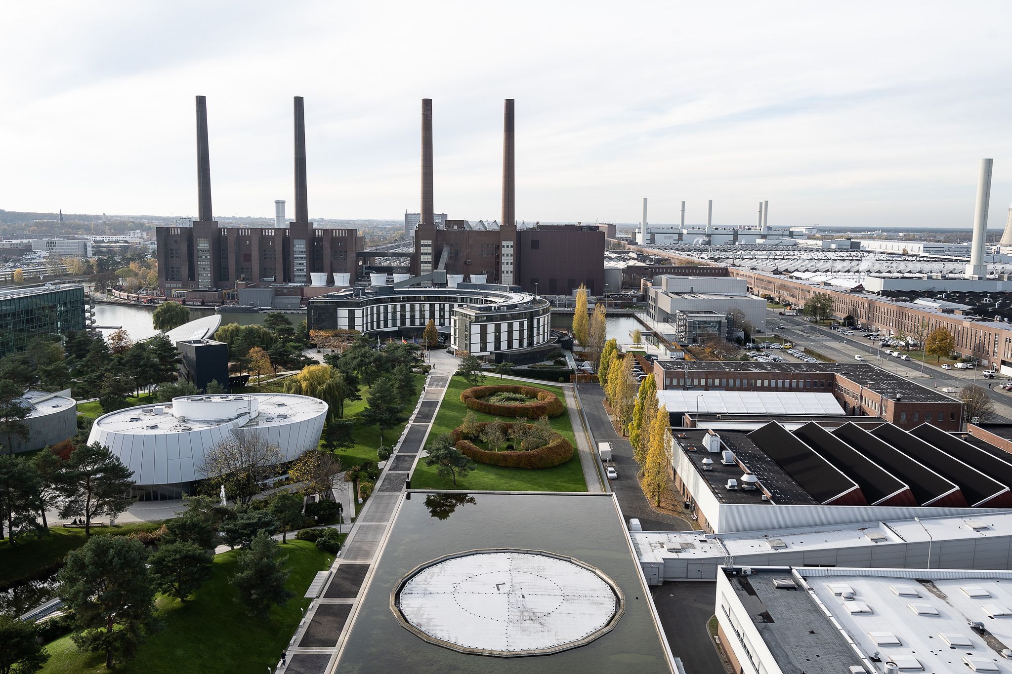 Neues VW-Werk und Trinity-Plan wackeln