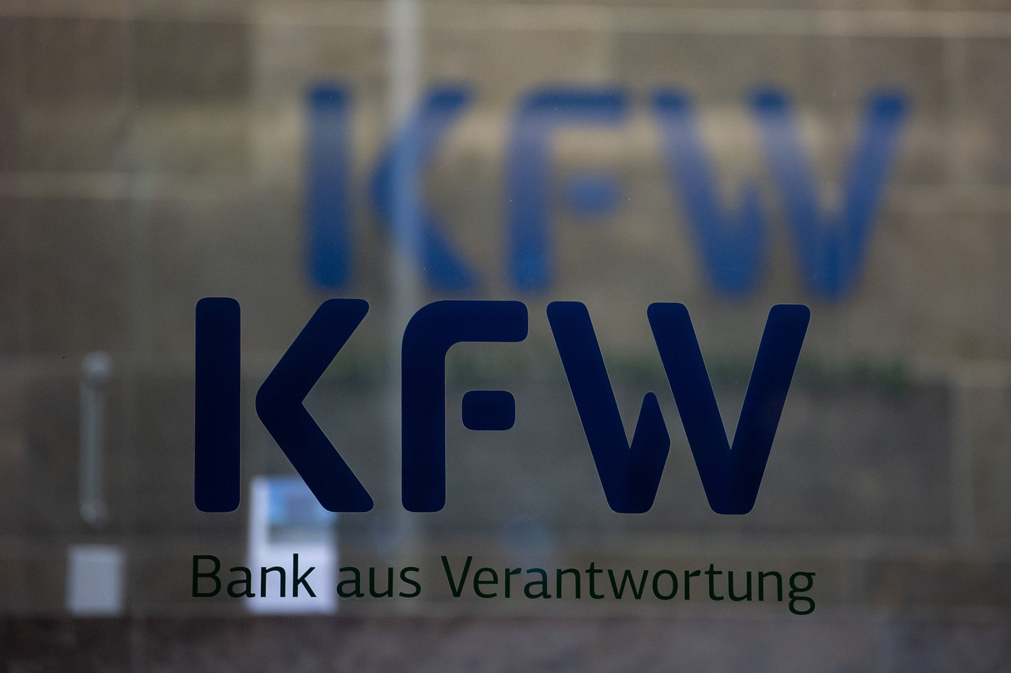 KfW zahlt erste Milliarden an Energieversorger