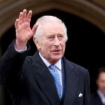 König Charles III. besucht Krebszentrum