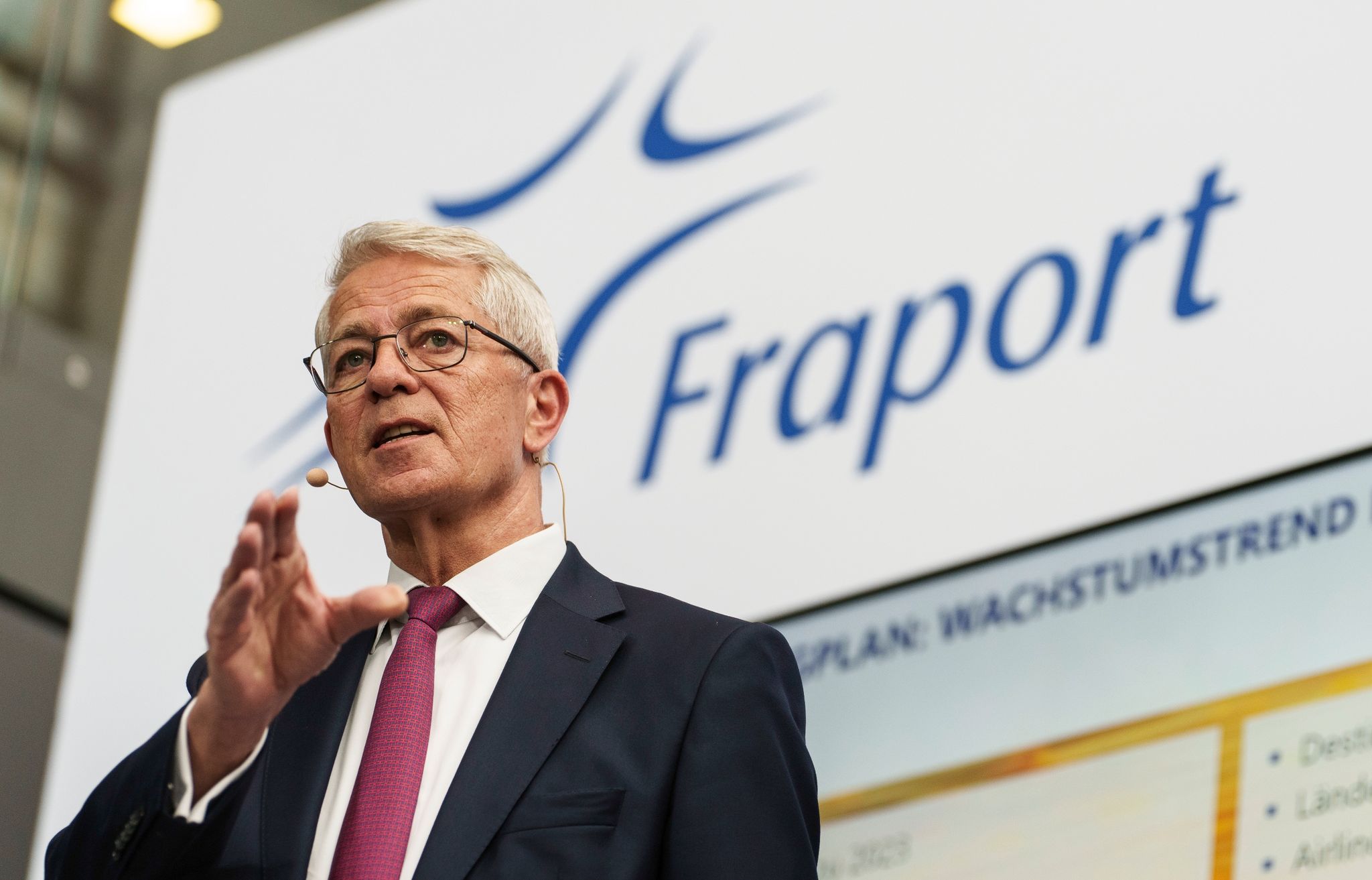 Fraport bei Ausbauprojekten von Flughäfen im Plan