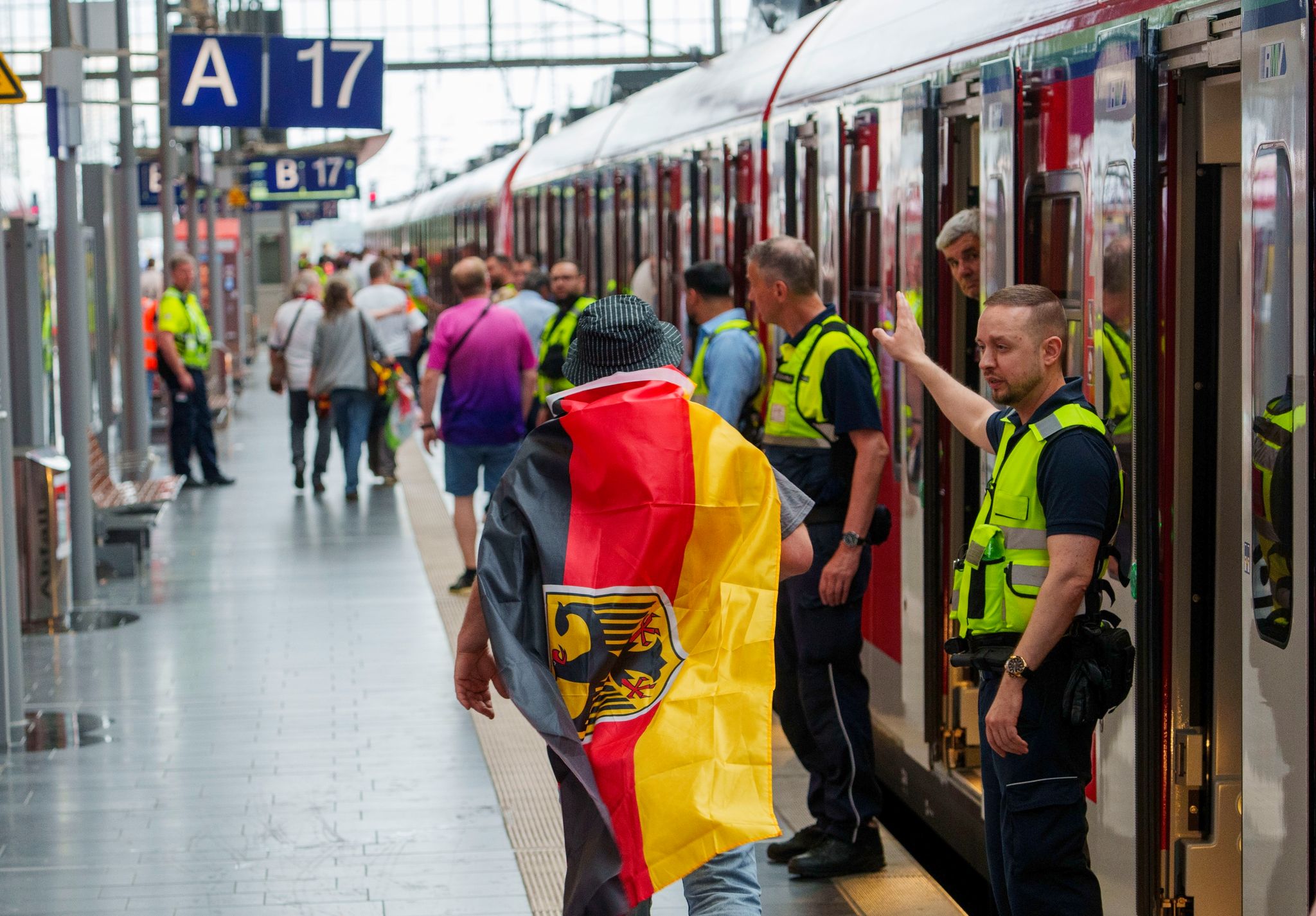 Fahrgastverband: EM zeigt Schwächen der Bahn überdeutlich