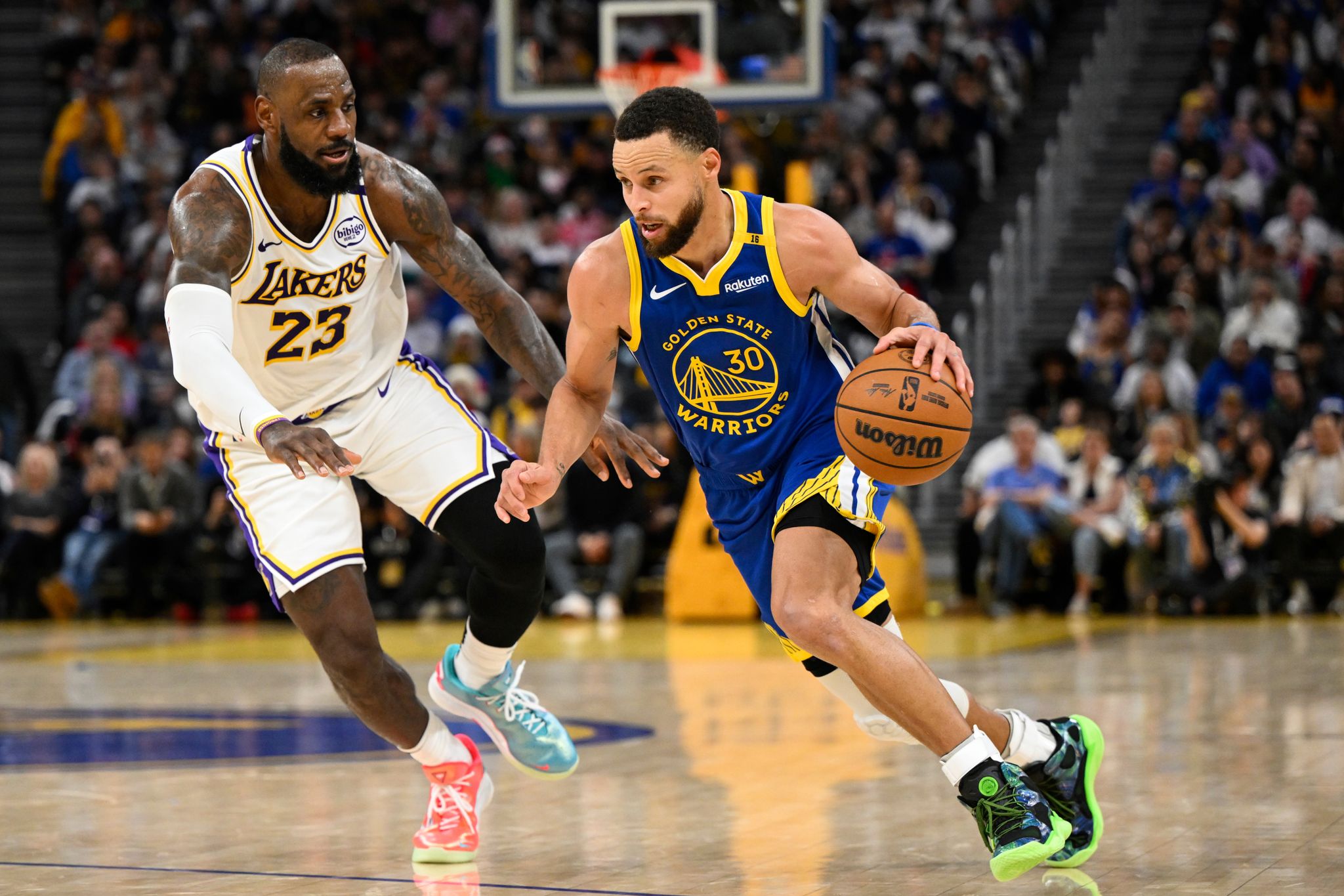 NBA: Lakers gewinnen bei Warriors in letzter Sekunde