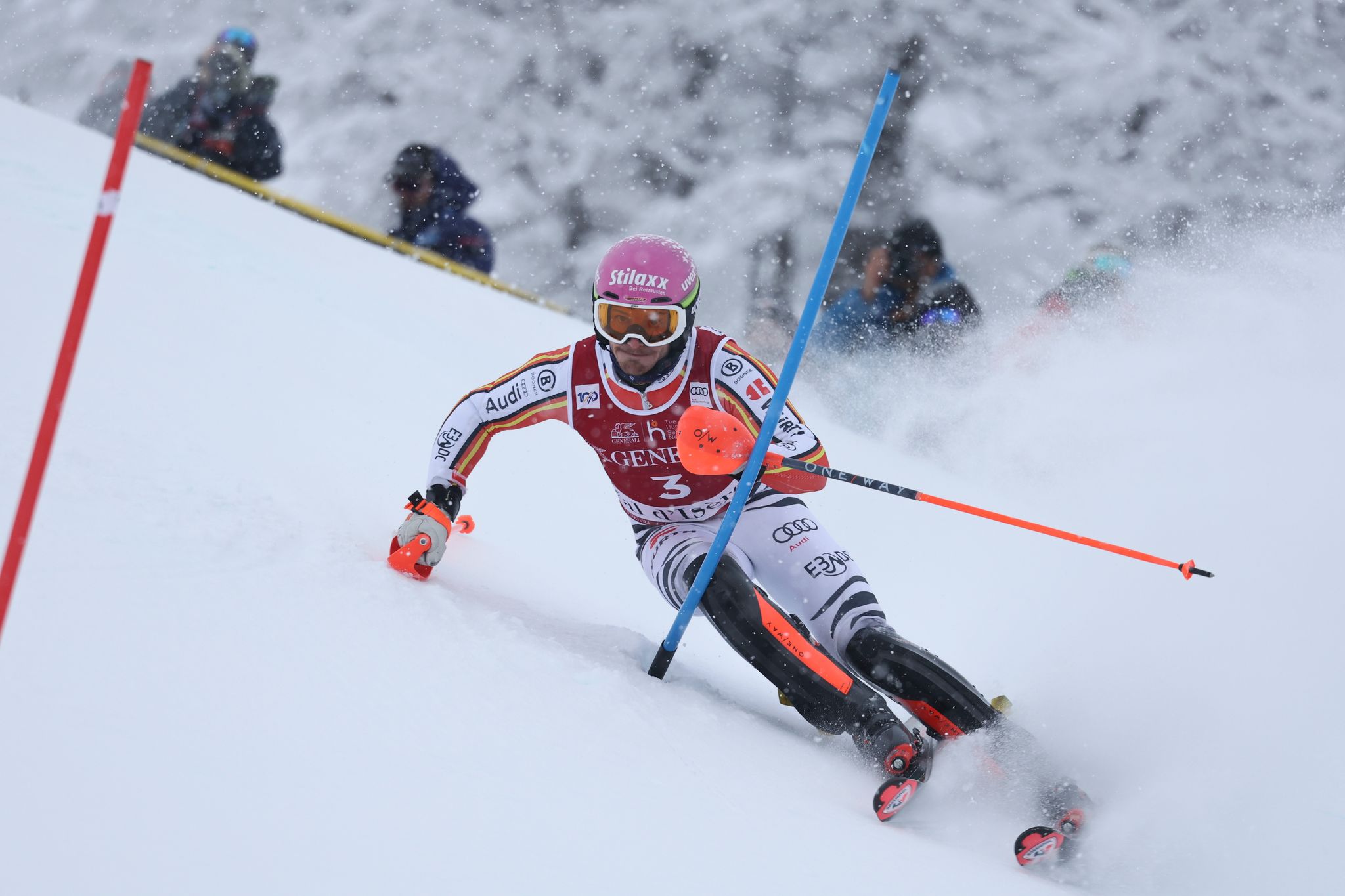 Straßer scheidet im Slalom von Val d’Isère aus