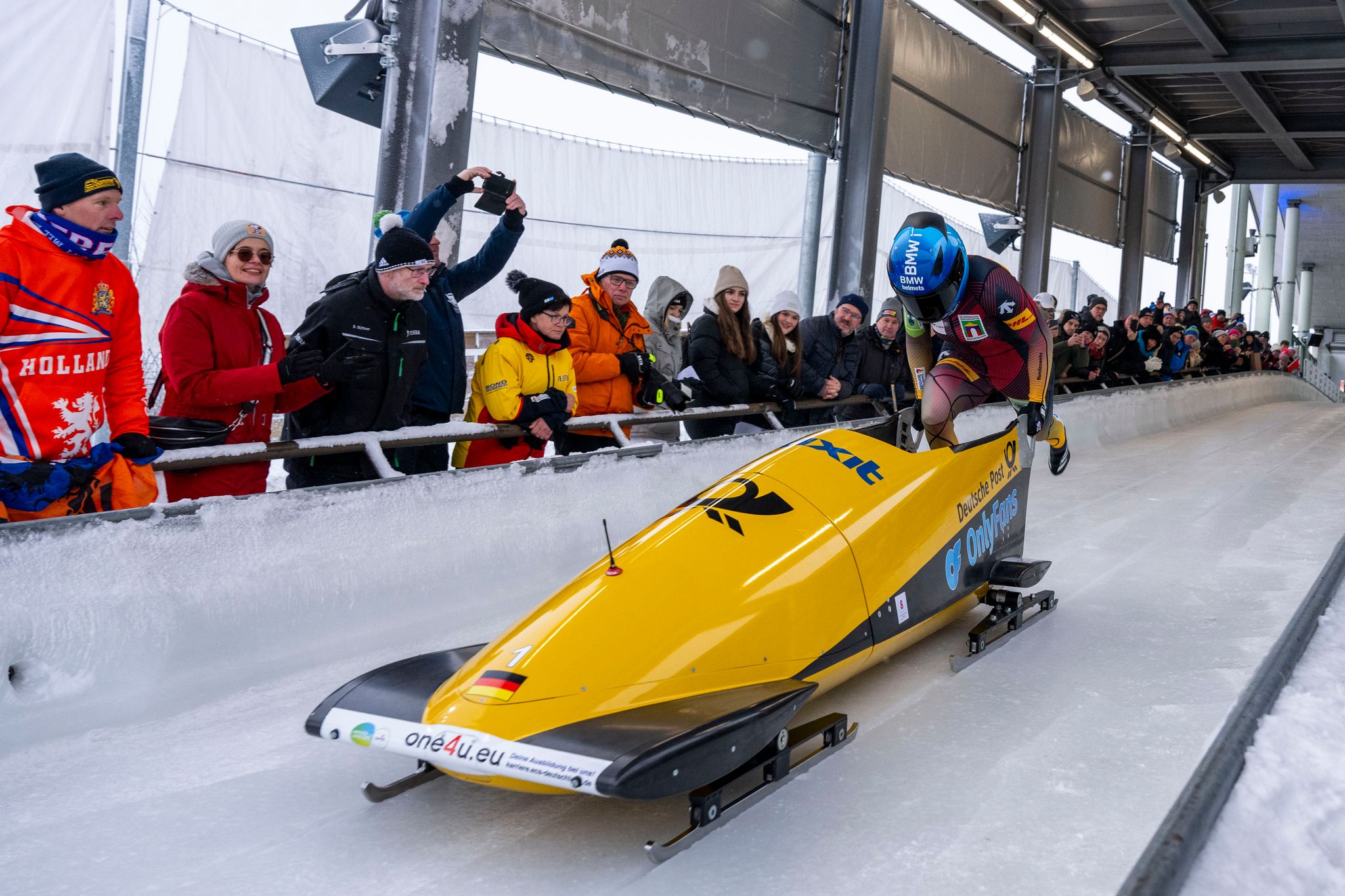 Lisa Buckwitz siegt beim Monobob-Heimweltcup