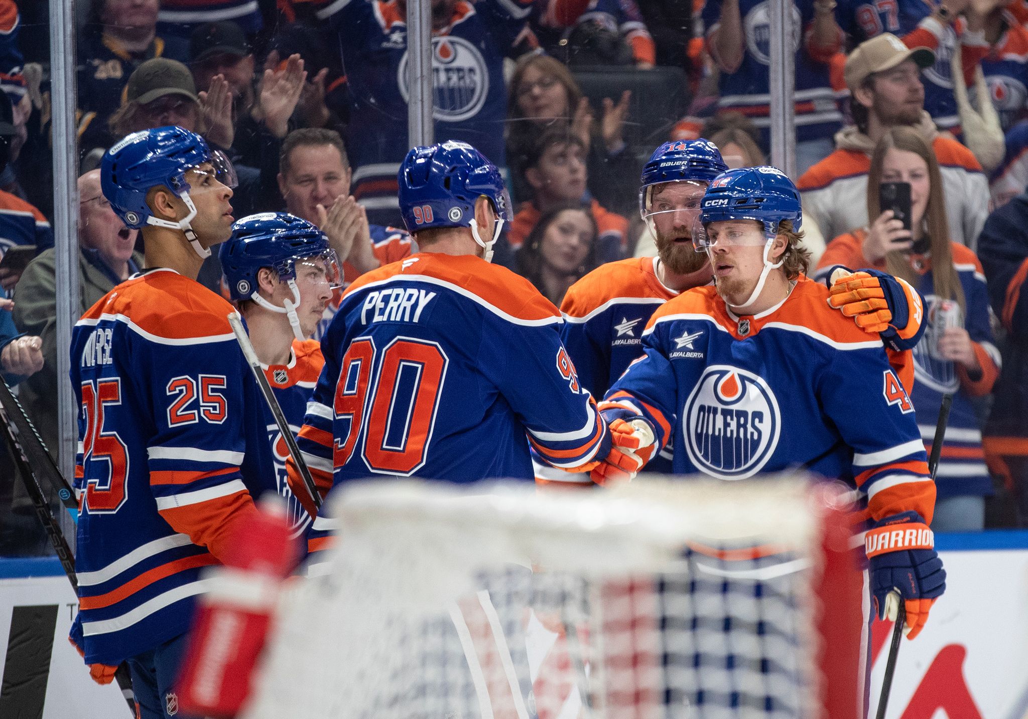 Draisaitl gewinnt deutsches NHL-Duell gegen Peterka