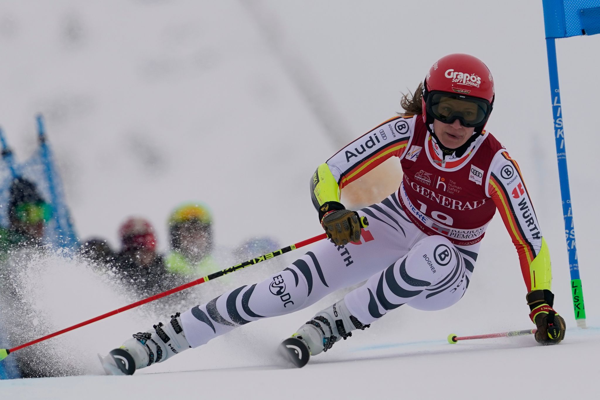 Brignone feiert Doppelsieg – Dürr im Riesenslalom 15.