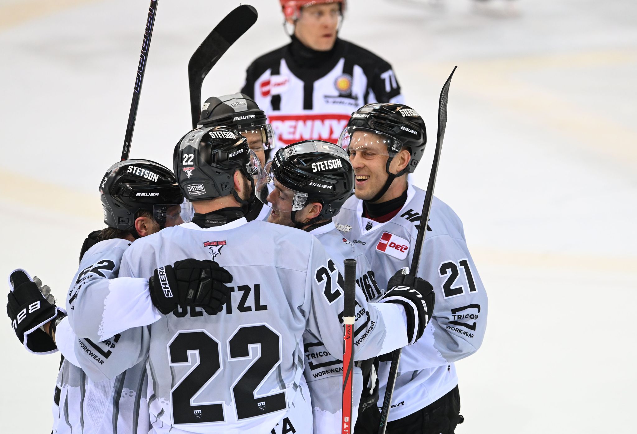 5:2 gegen Bremerhaven: Köln baut Playoff-Führung aus