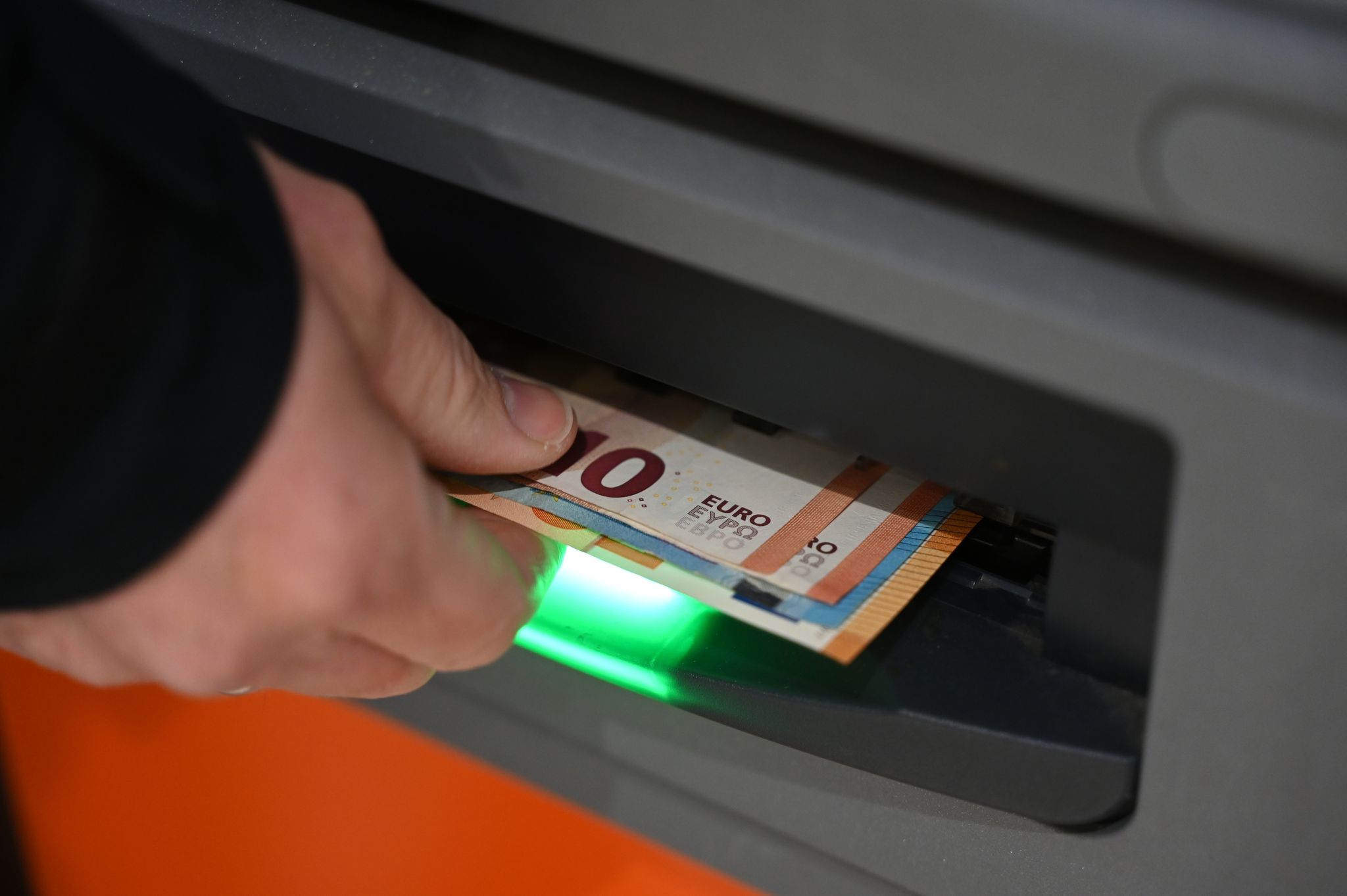 Bundesbank: Zugang zu Bargeld aufwendiger geworden