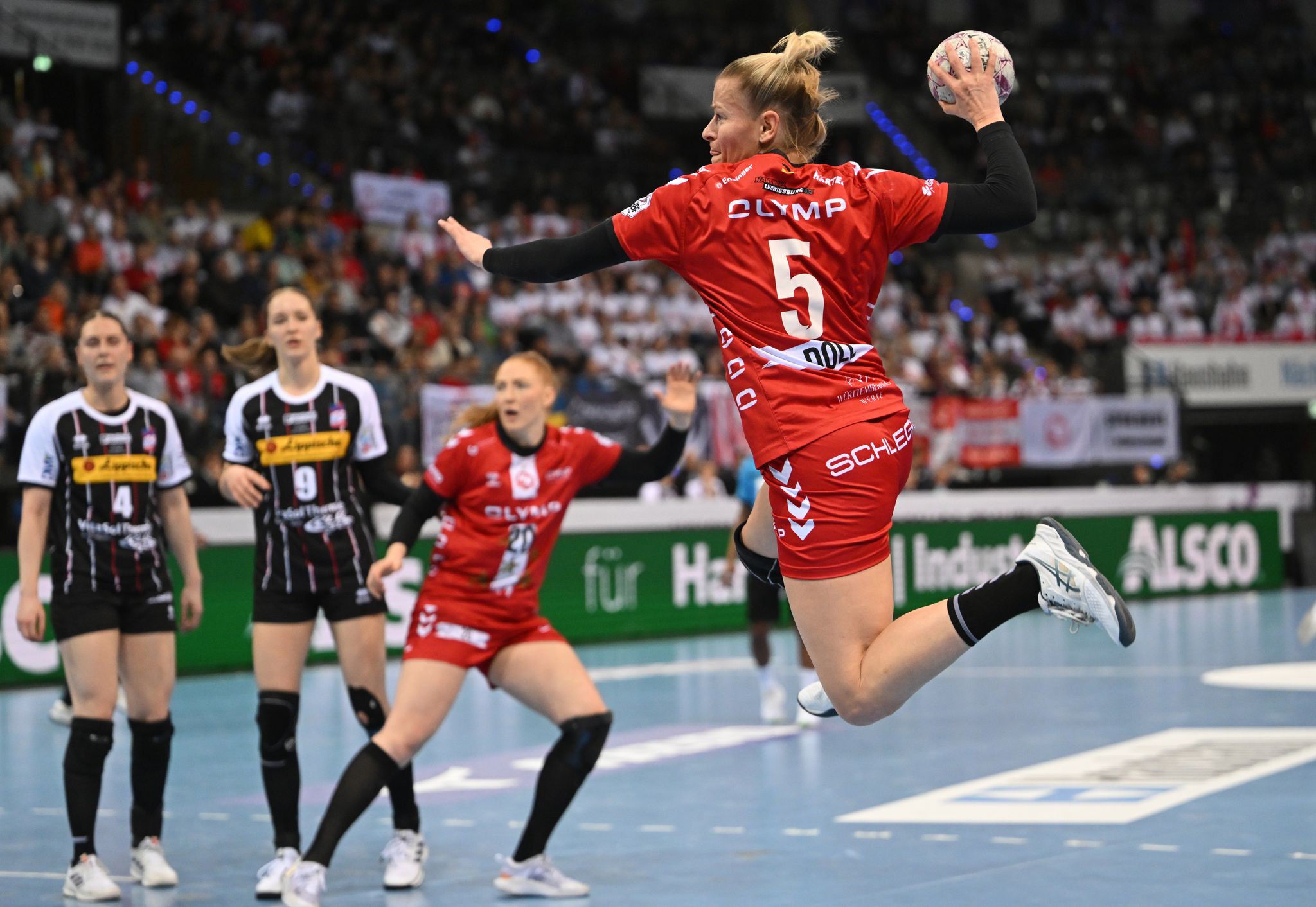 Ludwigsburger Handballerinnen holen den Pokal