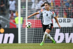 EM-Teilnahme von Lena Oberdorf bleibt offen