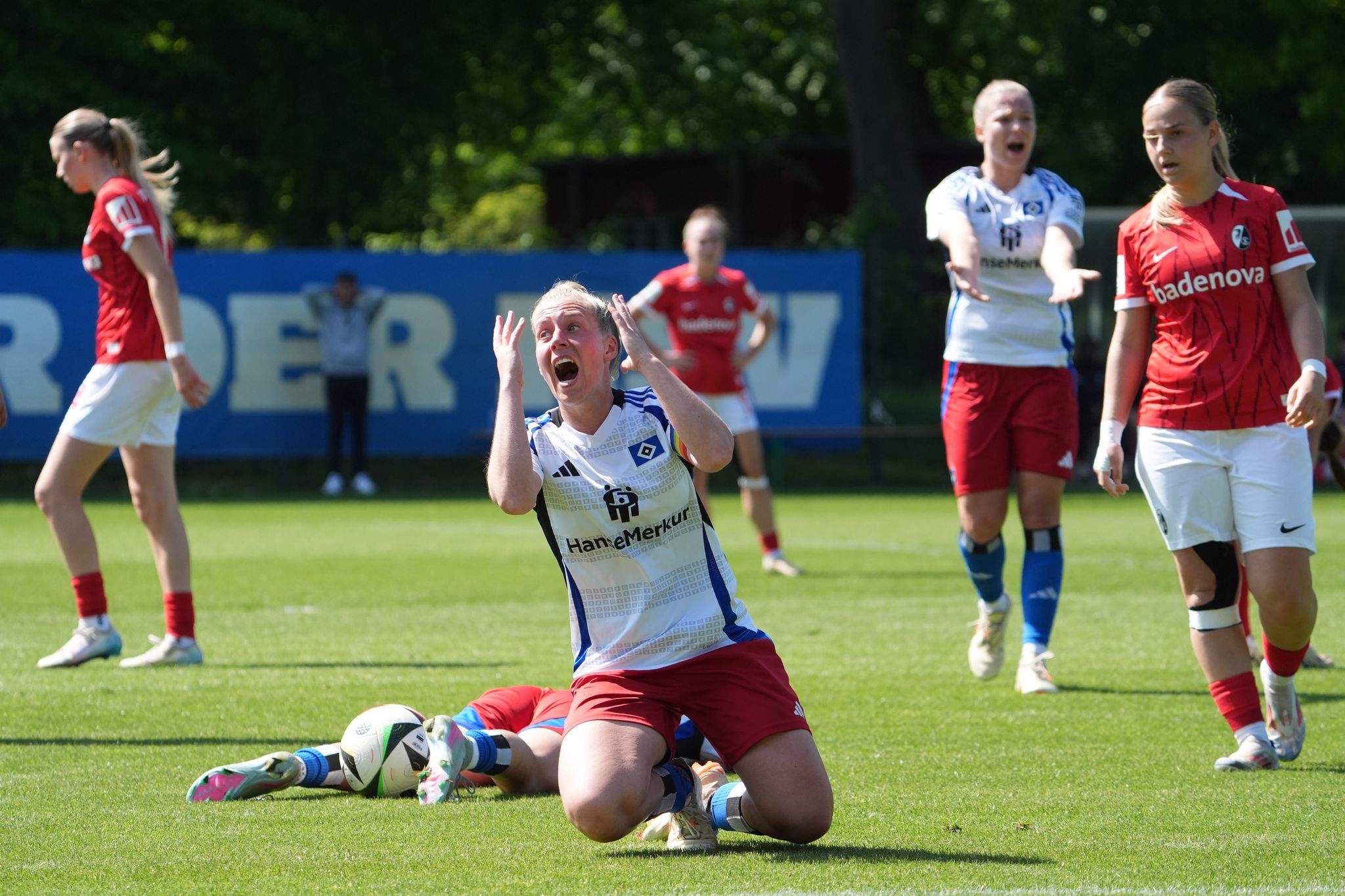 HSV-Frauen folgen den Männern in die Bundesliga