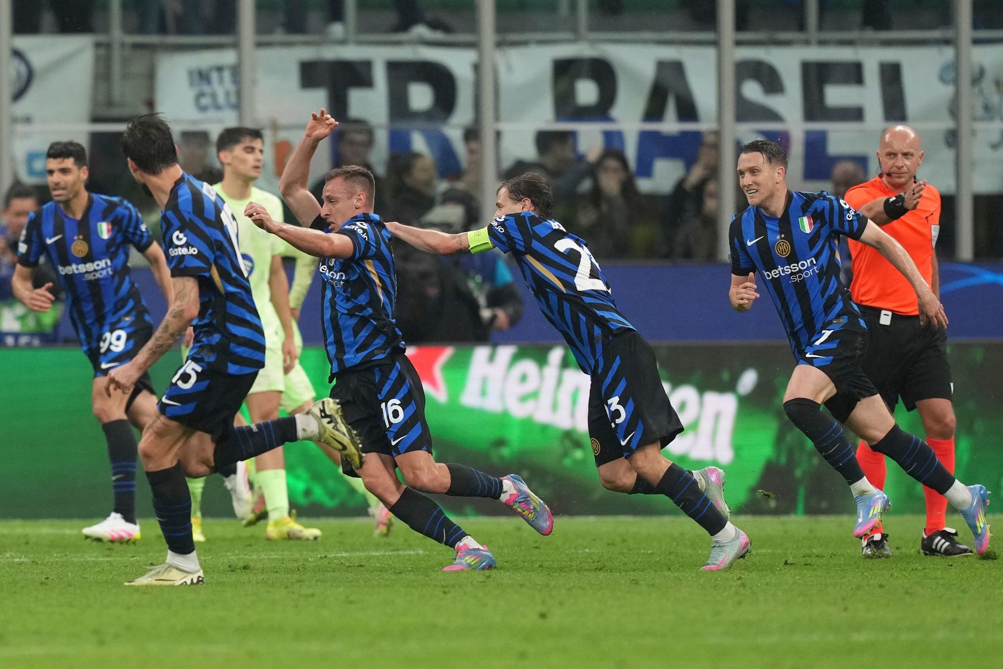 «Ungefilterter Wahnsinn»: Pressestimmen zu Inter – Barça