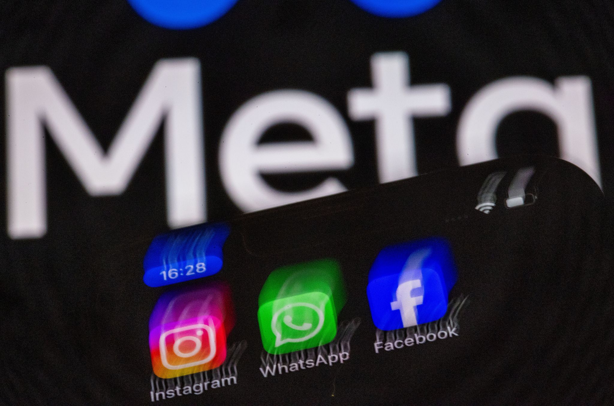 KI-Training mit Nutzerdaten: Facebook-Konzern abgemahnt
