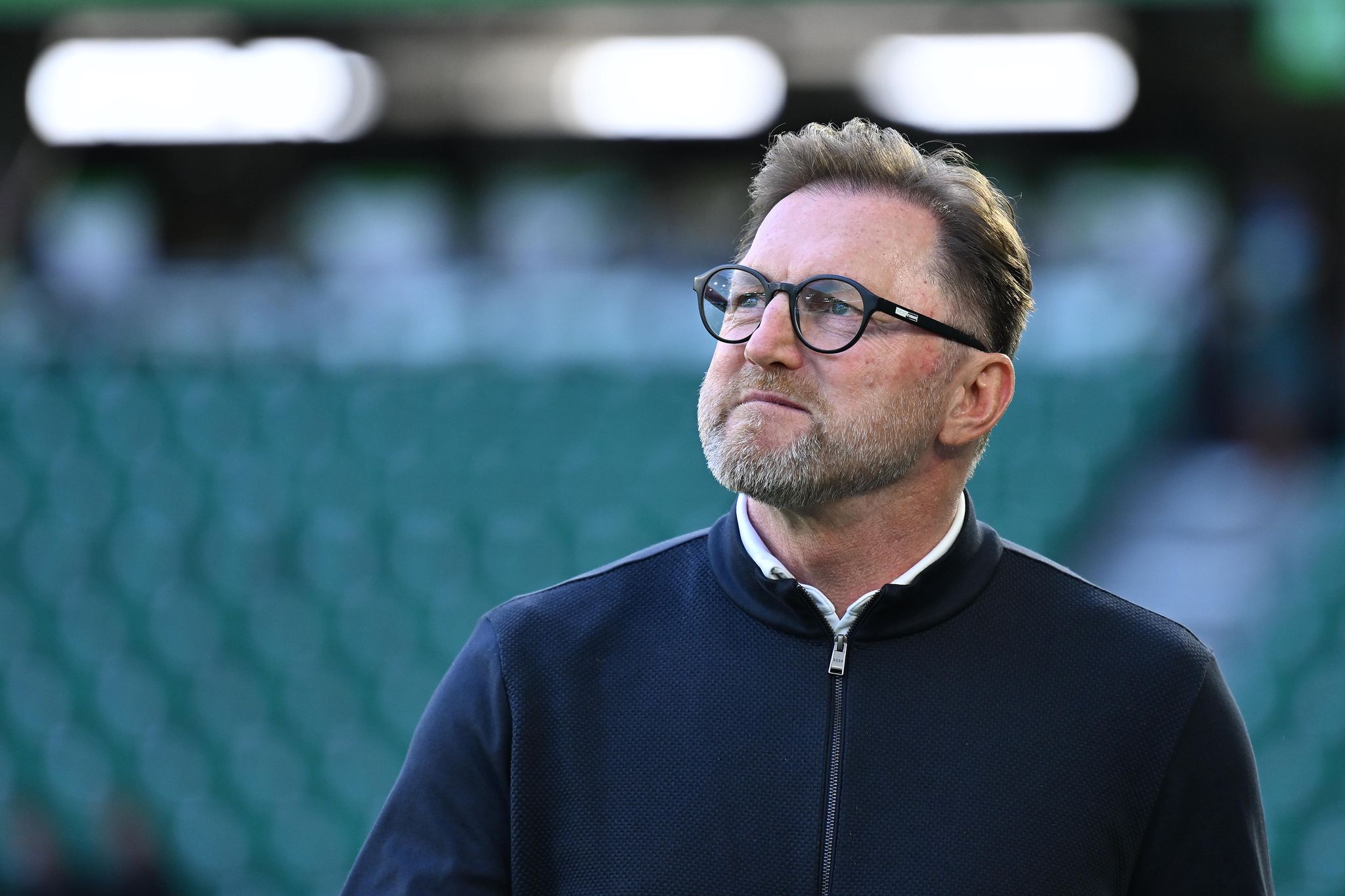 VfL Wolfsburg trennt sich von Trainer Hasenhüttl VfL Wolfsburg trennt sich von Trainer Hasenhüttl