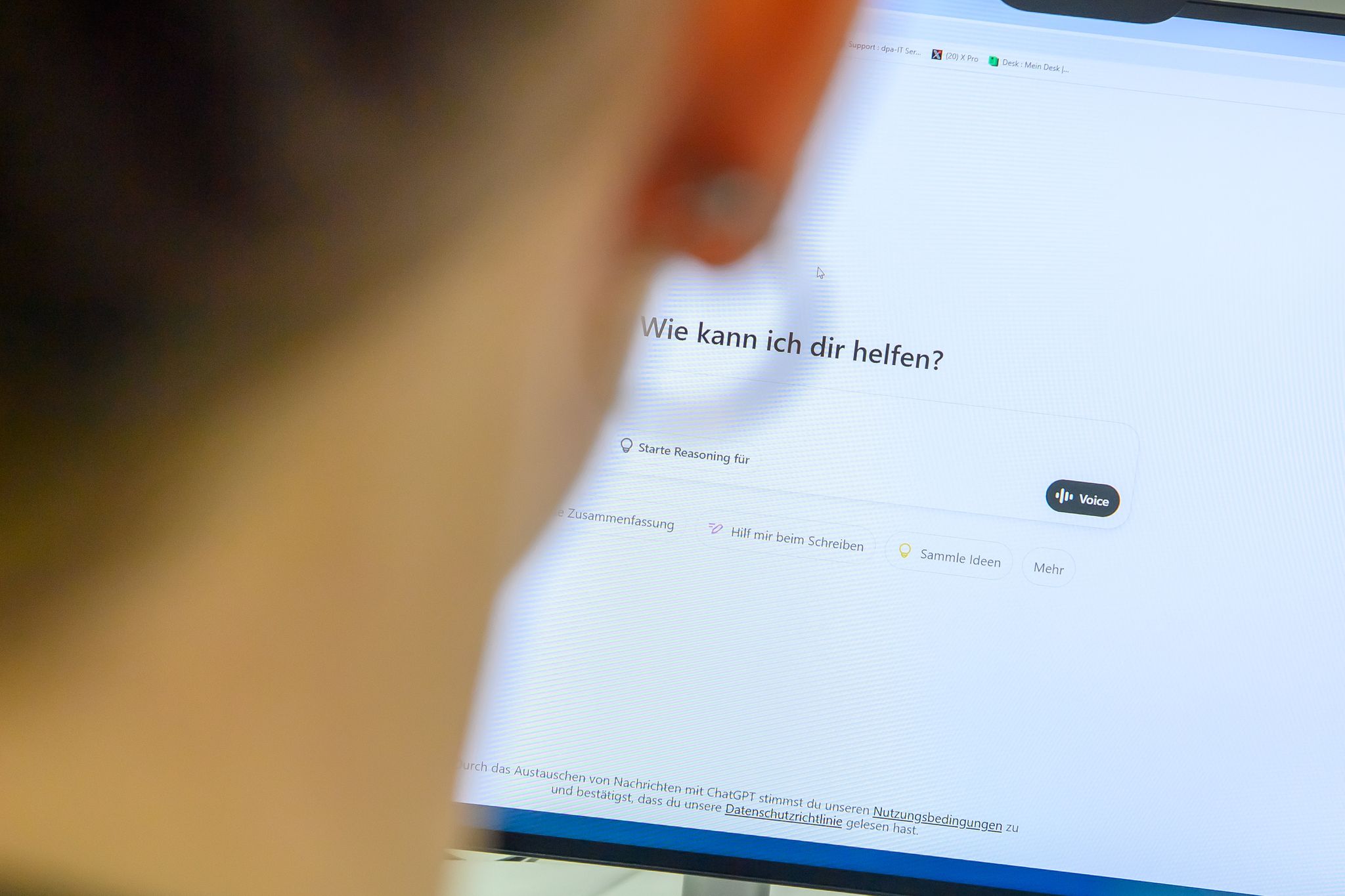 Umfrage: Nur jeder Vierte überprüft KI-Ergebnisse