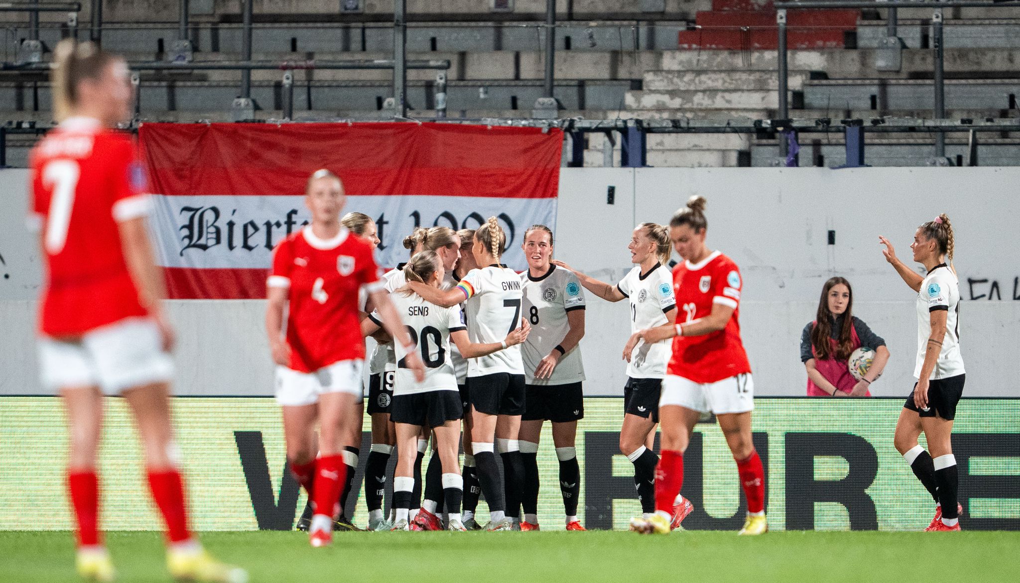 DFB-Frauen stimmen sich mit Torfestival auf EM ein