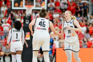Eine starke Halbzeit: Basketballerinnen besiegen Türkei