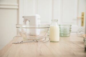 Sahnehäubchen: Kuhmilch schlägt vegane Varianten