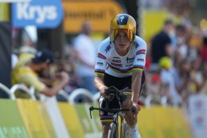 Tour: Evenepoel gewinnt erstes Zeitfahren – Pogacar in Gelb