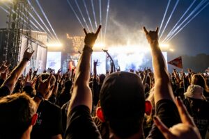 Mit Diabetes sicher durch sommerliche Festivalnächte