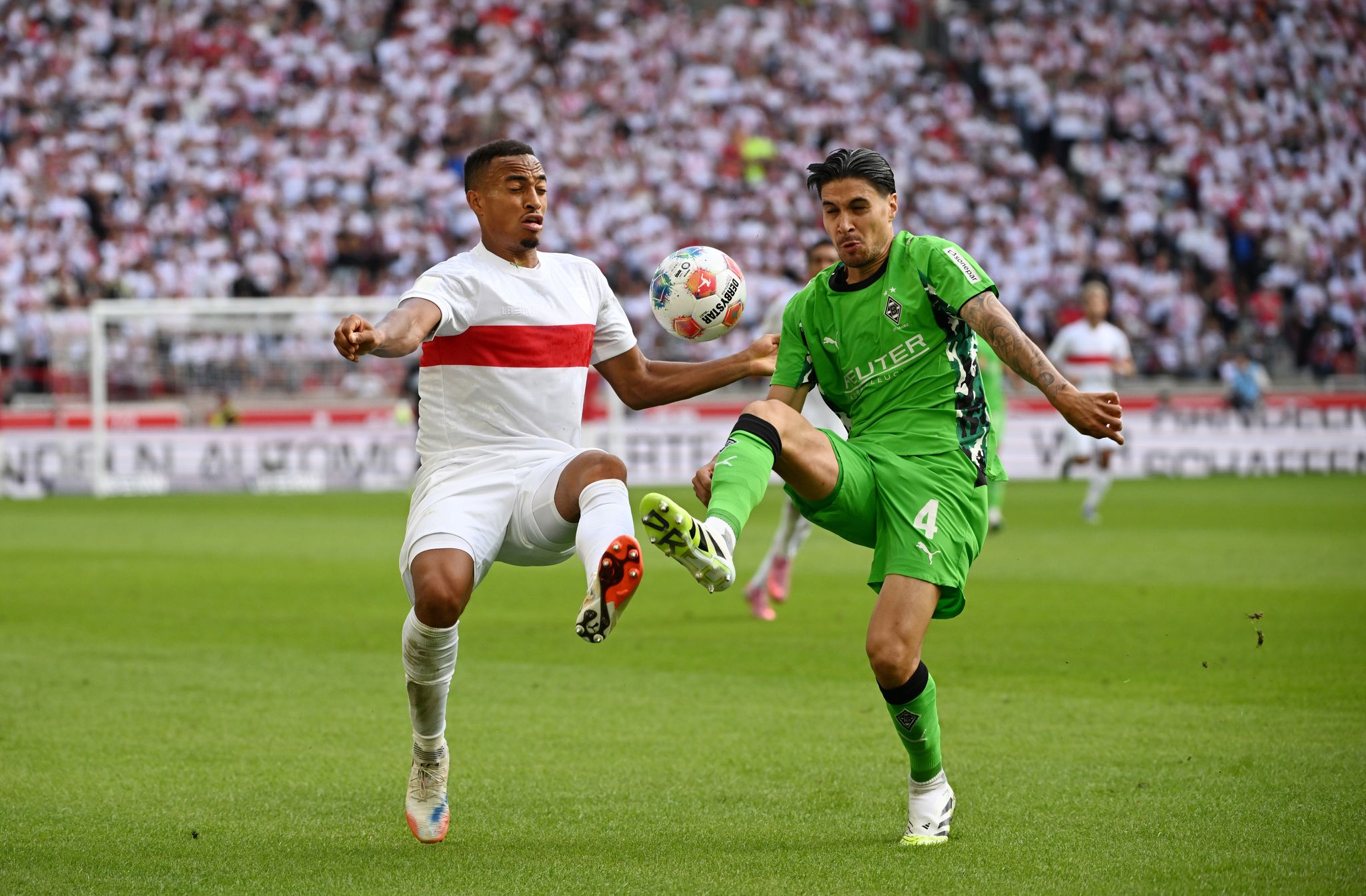 Bayern weiter spitze – Stuttgart siegt nach Woltemade-Deal