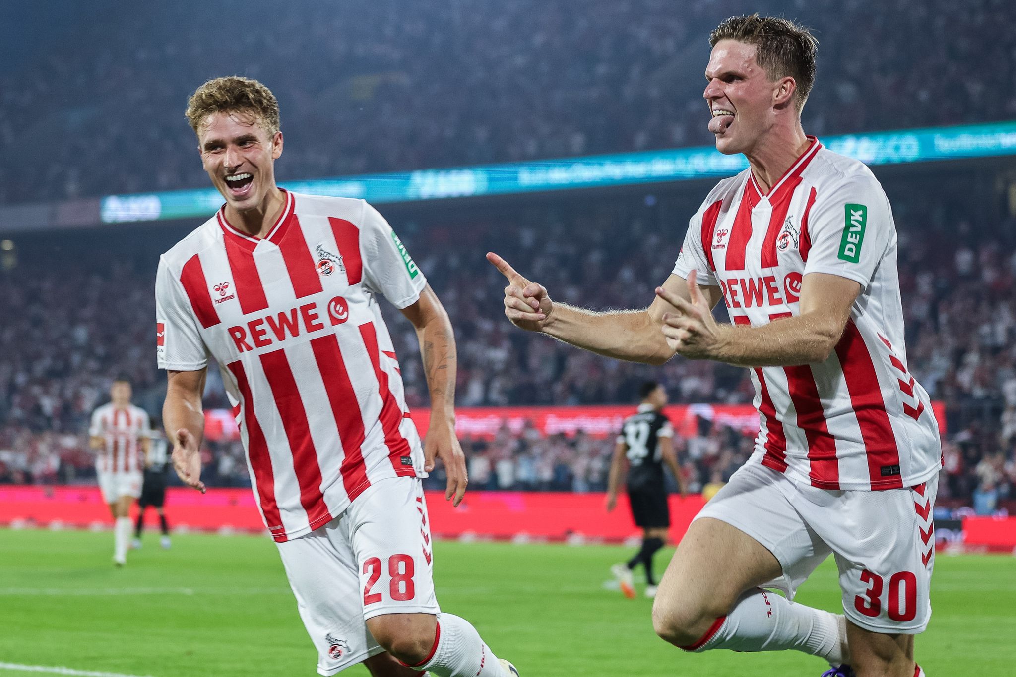 Bundesliga-Traumstart: Köln lässt Freiburg keine Chance