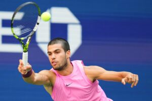 Alcaraz erreicht mit Sieg über Djokovic US-Open-Endspiel