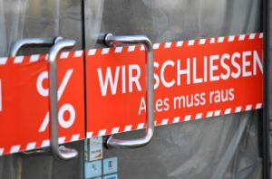 Mehr Unternehmenspleiten – weniger große Fälle als 2024