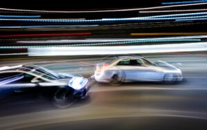 Warum man bei Unfällen mit Falschblinkern mithaften kann