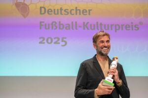 «Durchgelacht»: Klopp muss «Kanu des Manitu» noch mal sehen