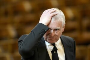 Paukenschlag im Palast: Prinz Andrew bald nicht mehr Prinz