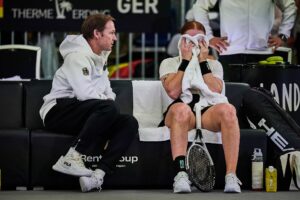 Blamage perfekt: Tennis-Team stürzt in Zweitklassigkeit