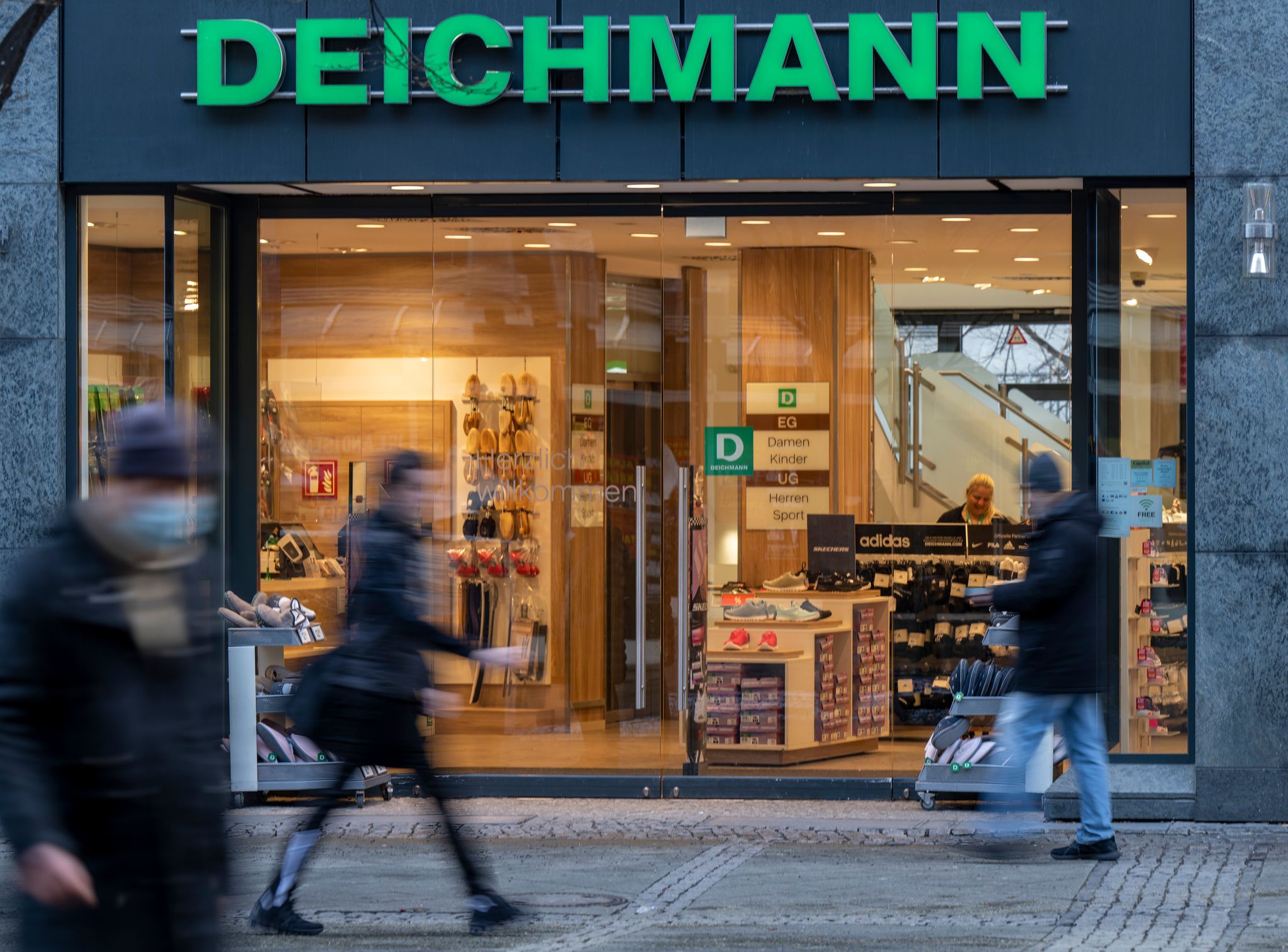 Schuhkarton-Streit: Deichmann droht Niederlage vor Gericht