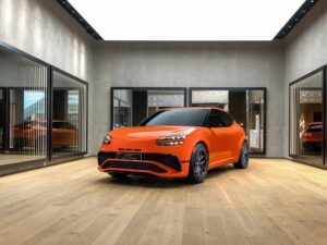 Genesis sieht Rot: GV60 Magma leitet Sport-Offensive ein