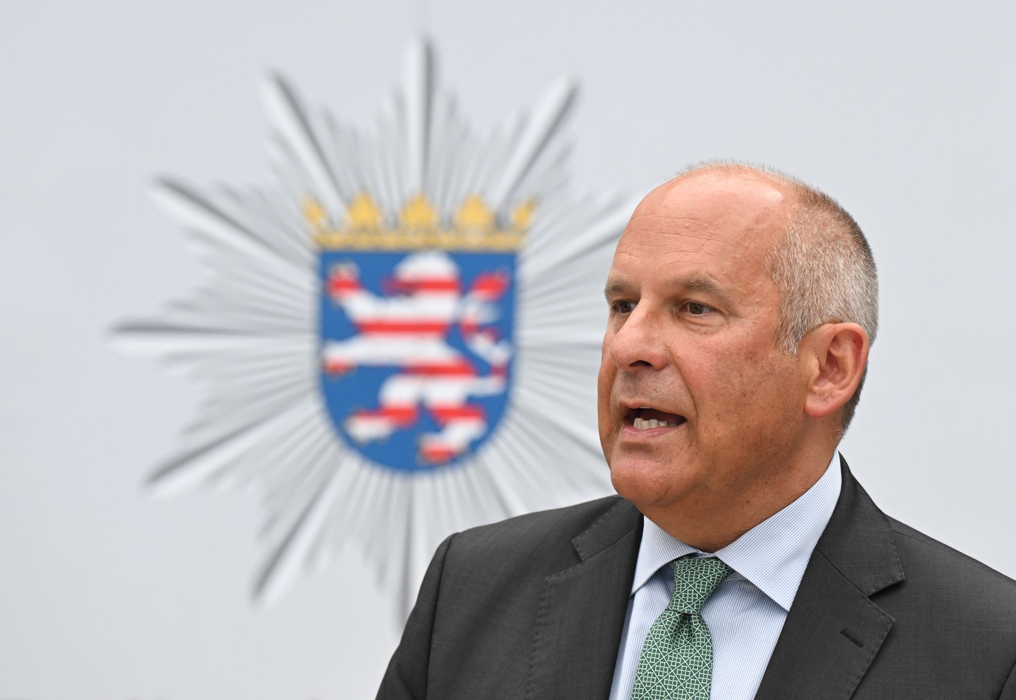 Minister zu Demos in Gießen: Erhebliches Gewaltpotenzial