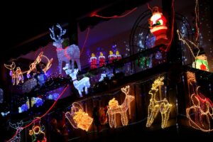 Weihnachtsdeko und Lichterglanz: Was ist erlaubt, was nicht?
