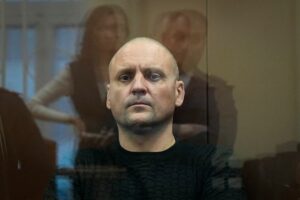 Kremlkritiker Udalzow zu Haftstrafe verurteilt