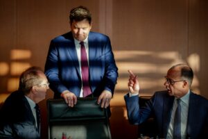 Von Rente bis Wolf: Kabinett bringt Reformen auf den Weg