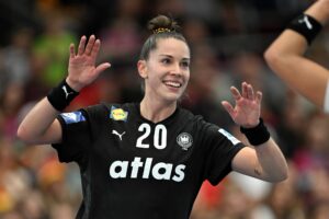 Wie Mama: Holt Handballerin Vogel das zweite Familien-Gold?