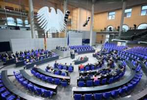 Bundestag beschließt Entlastung für Pendler und Gastronomie