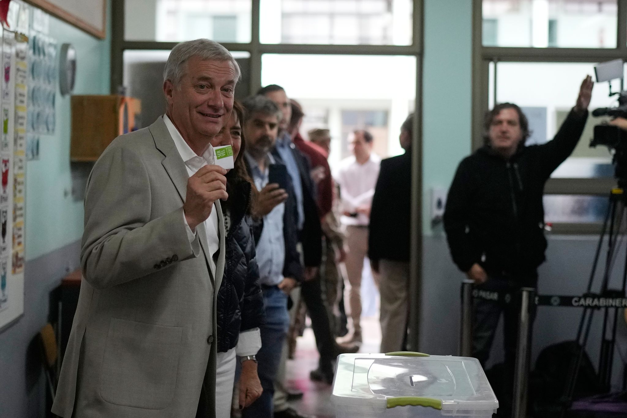 Rechtspolitiker Kast gewinnt Präsidentenwahl in Chile