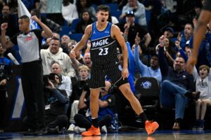 NBA-Premiere in Berlin: Da Silva und die Döner-Lust