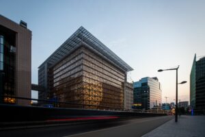 EU-Einigung: Russisches Geld soll unbefristet festsitzen