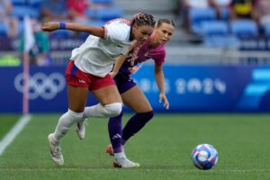 Rodman wird bestbezahlte Fußballerin der Welt