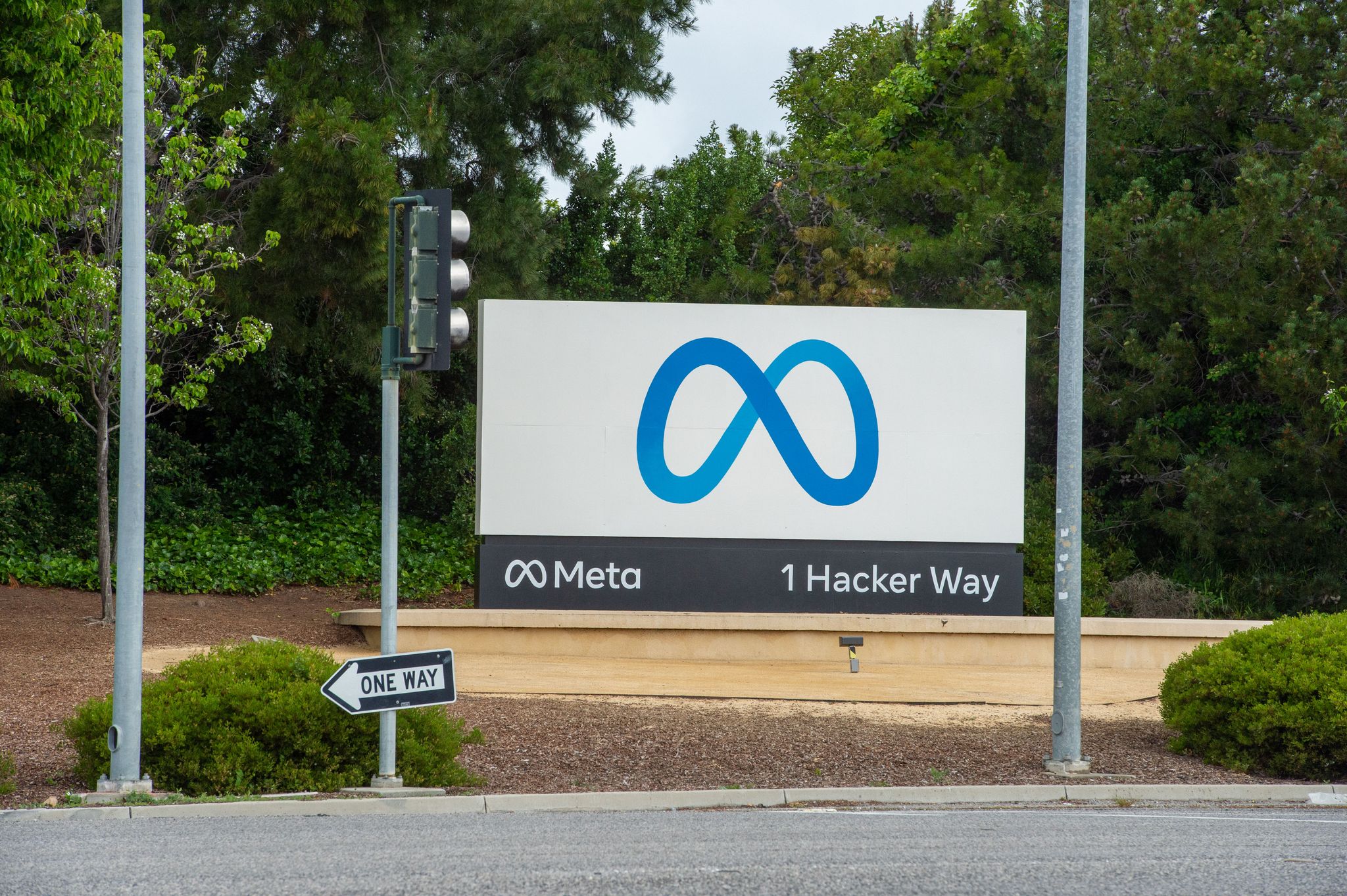 Facebook-Konzern schraubt KI-Investitionen hoch